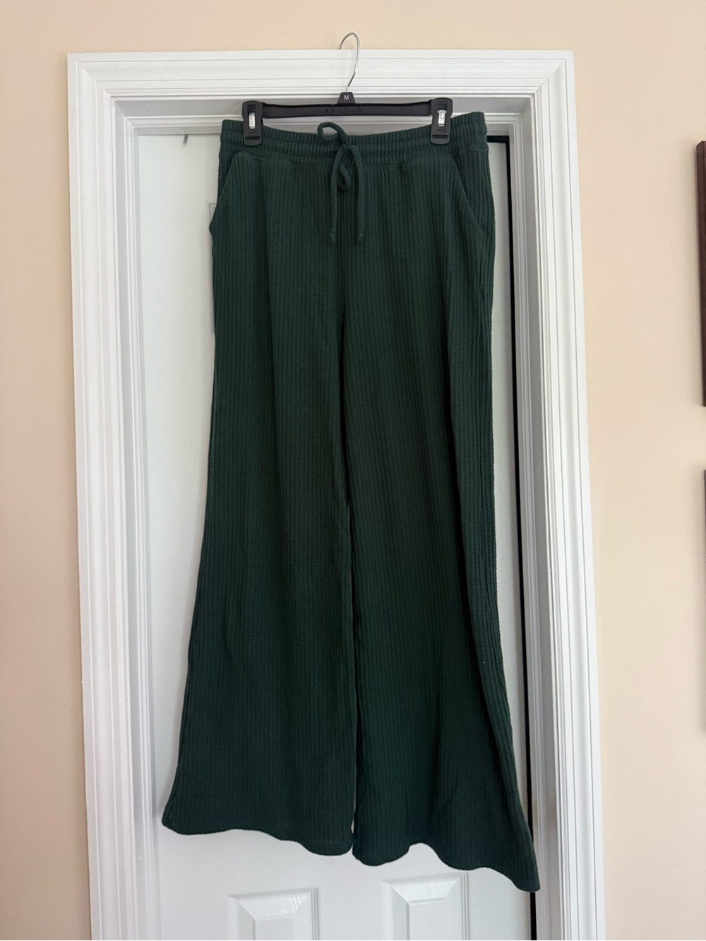 Dark Green Wide-Leg Ribbed Knit Pants